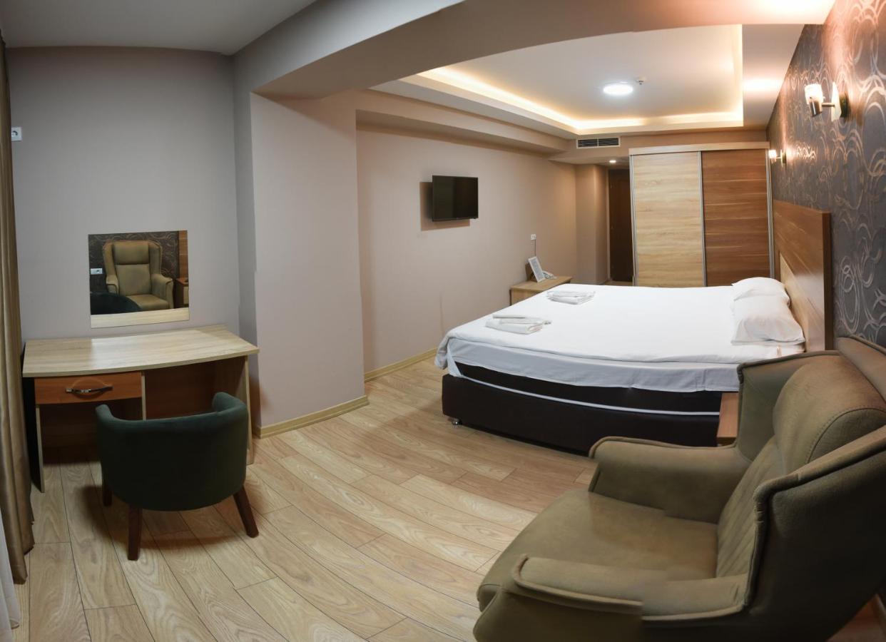Hotel Imperial Struga Esterno foto