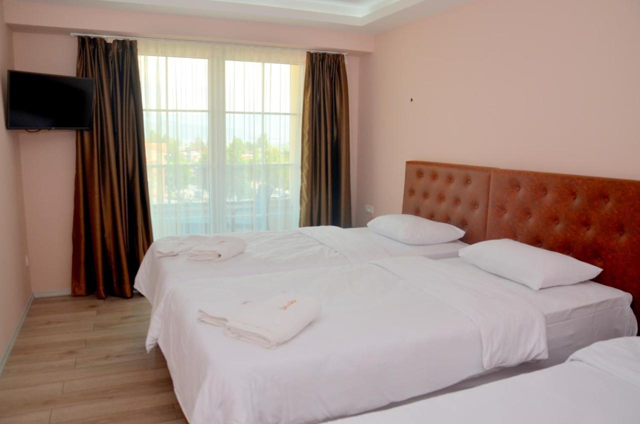 Hotel Imperial Struga Esterno foto